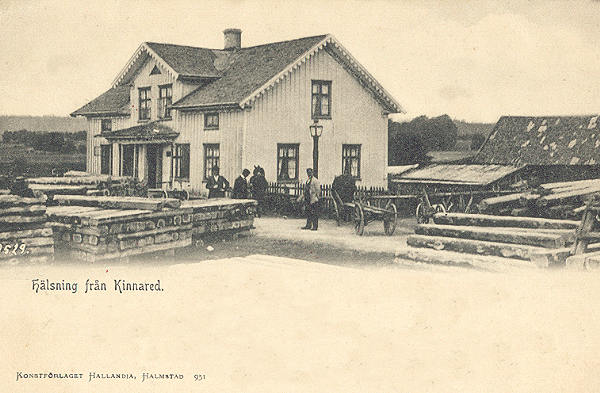 Historiskt vykort från omkring 1900: Trävaruhandlare Johan Svenssons verksamhet, Kinnared